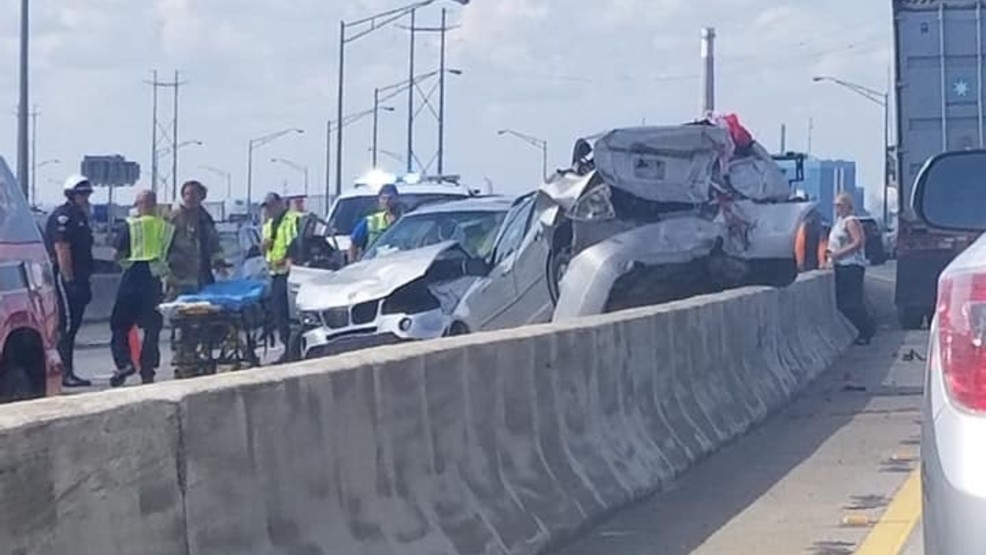 Accident With Injuries Snarls Traffic, Closes Lane On I-526 | WCIV