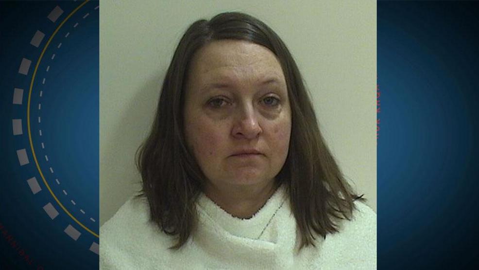 Quincy Woman Arrested For Felony Retail Theft At Walmart Khqa 8606