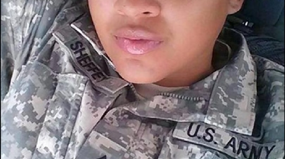 140226_soldier_salute_vertical.jpg