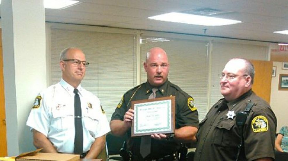 Lapeer County deputy deemed a ‘life saver’ WEYI