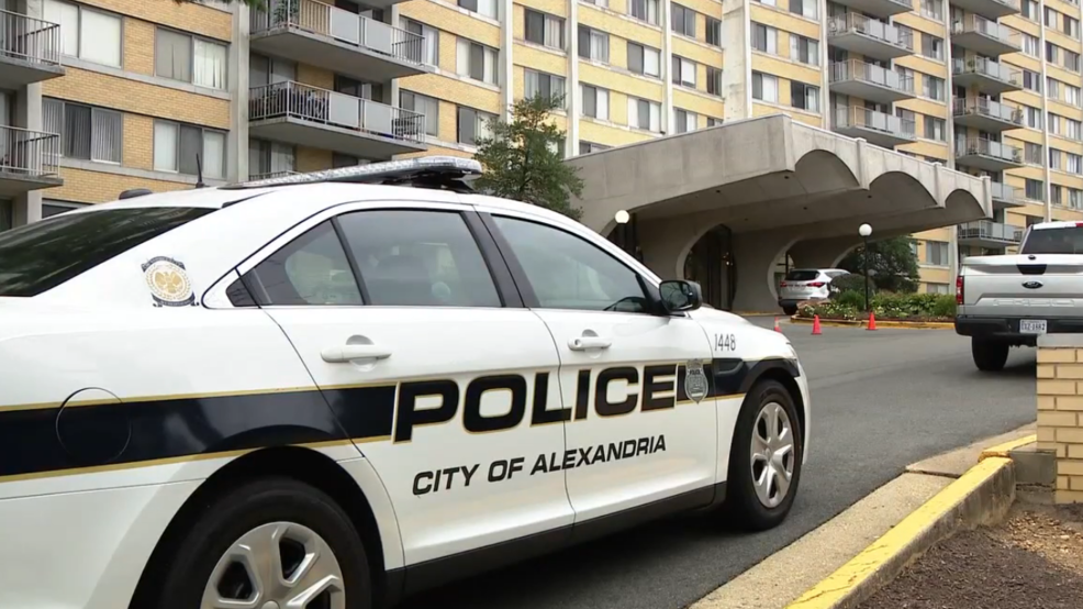 Armed suspect injured in shootout with Alexandria police during