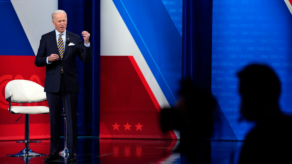 APTOPIX Biden AP21048095643744.jpg