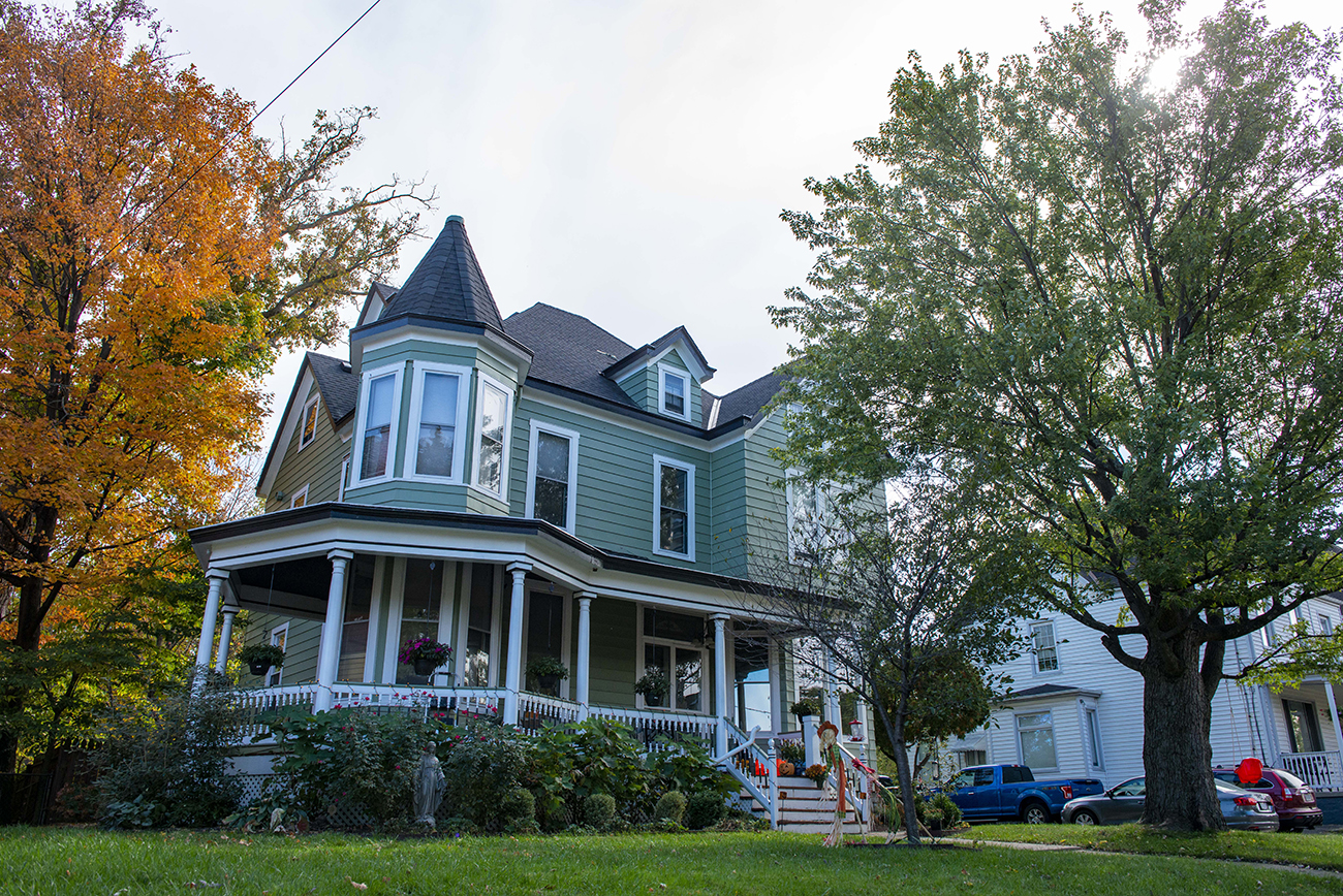 PHOTOS The Norwood Home Tour Checked Out Some of the Neighborhood's