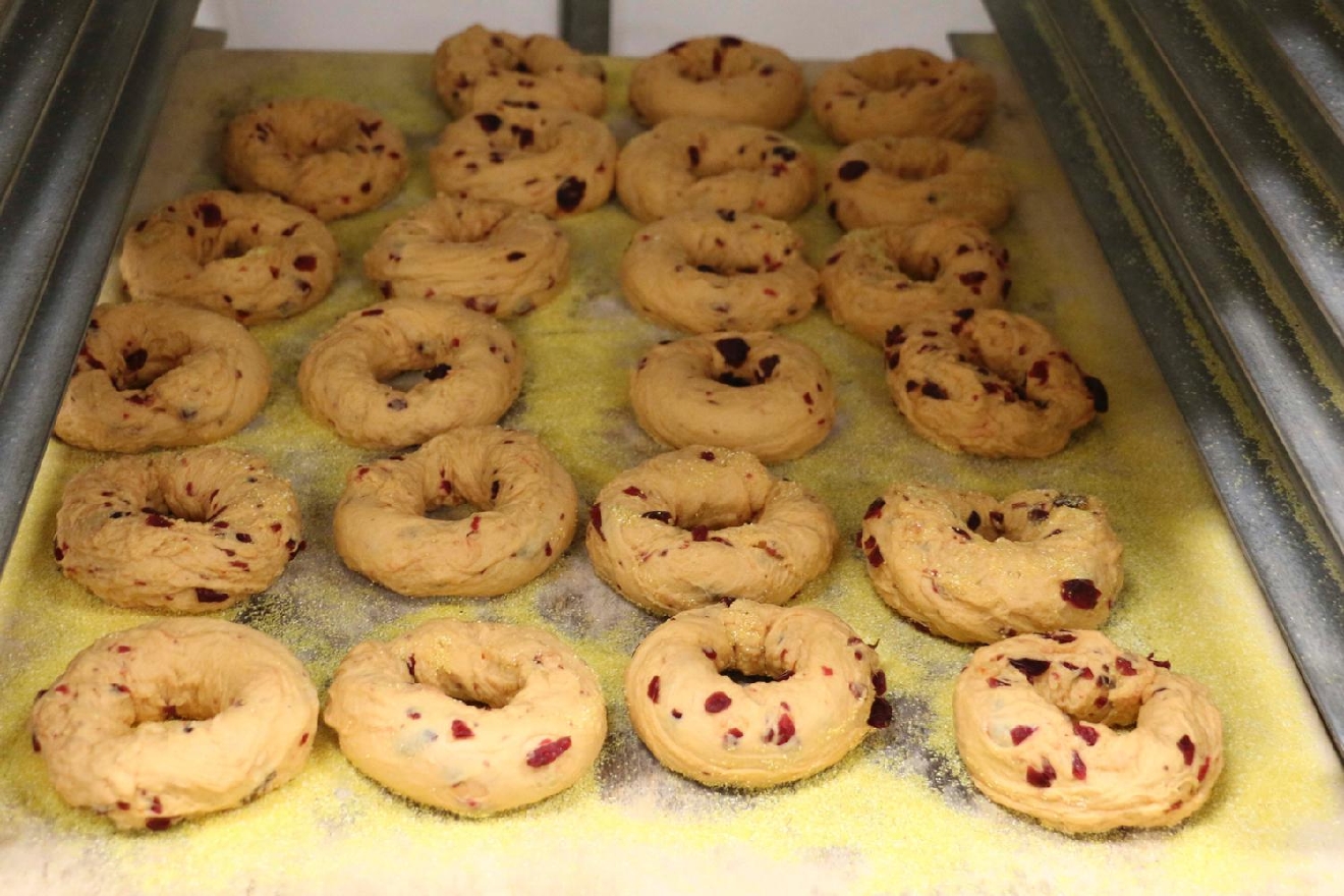 Behold, The Best Bagel Shop In Town Is Marx's Hot Bagels Cincinnati