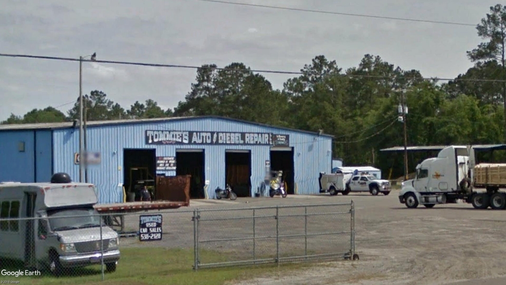 Person shot after fee dispute at Walterboro auto repair shop, SLED