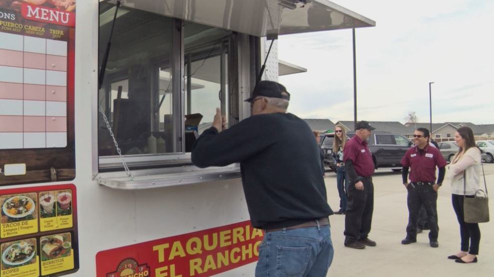 Pasco meat market owner reopens food truck on Chapel Hill KEPR