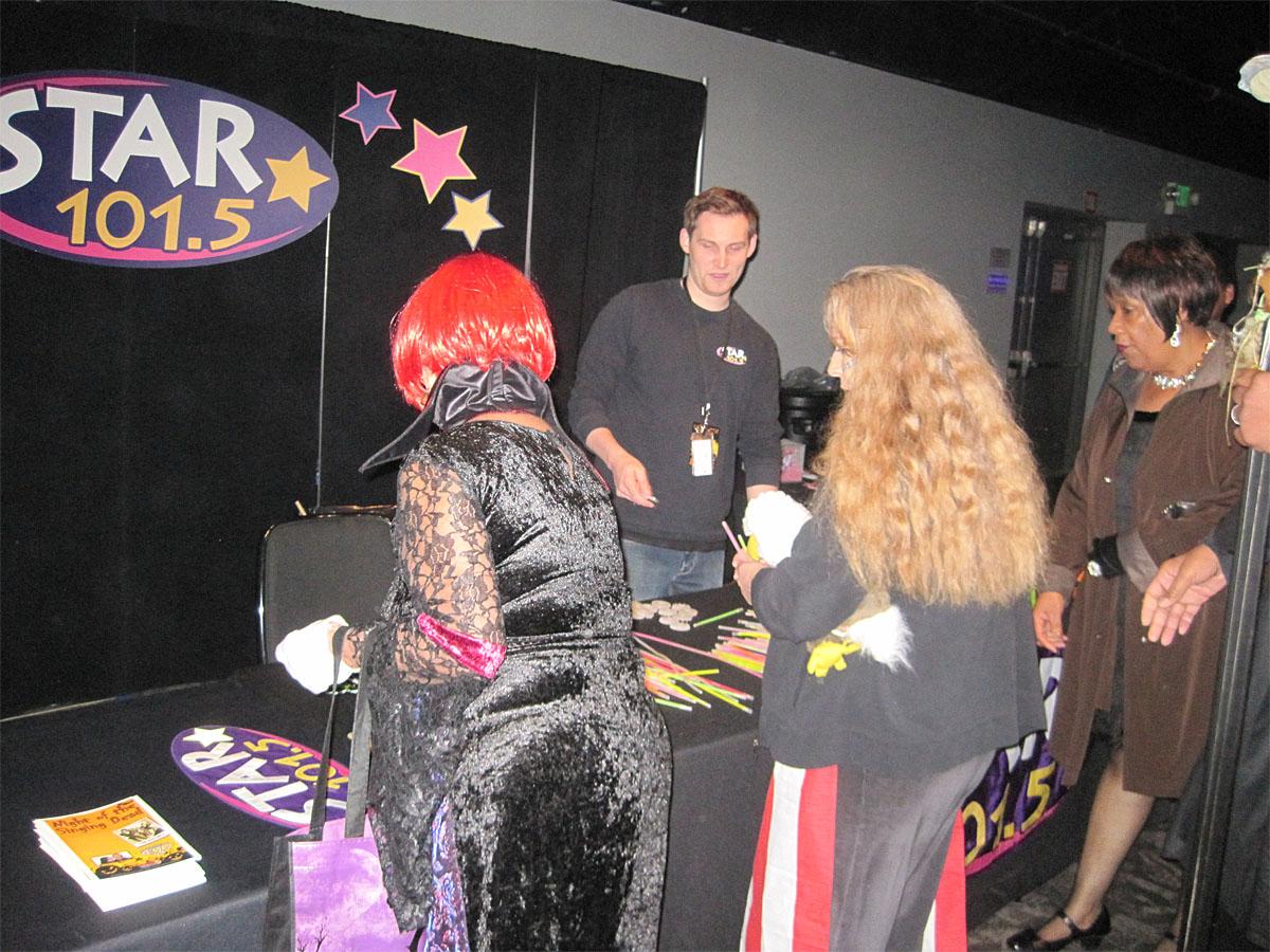 Emerald queen casino halloween party 2018