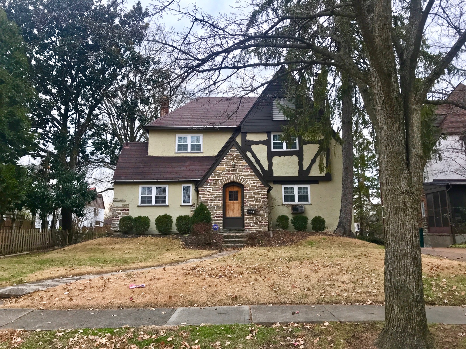 The Most Charming Tudor Homes In Cincy Are In This Tiny Sliver Of A