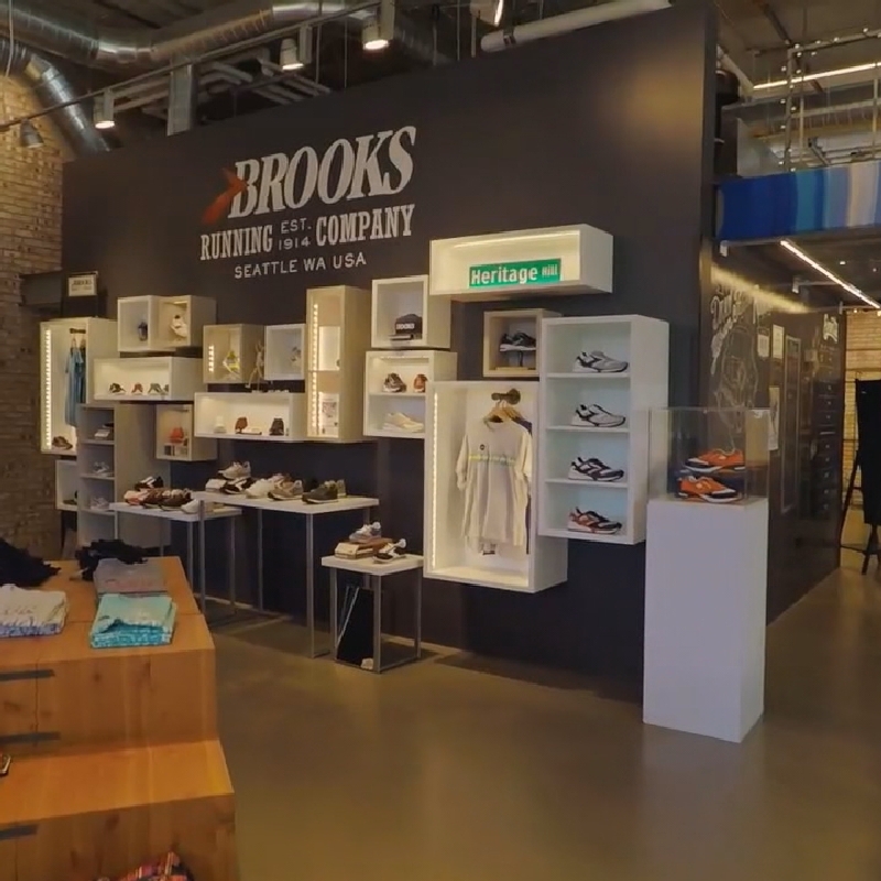 brooks running store
