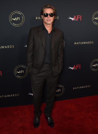From Pitt To Dicaprio Stars Turn Out For Afi Awards Wkrc